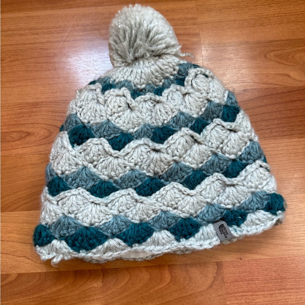 The North Face Cream and Teal Knit Pom-Pom Hat